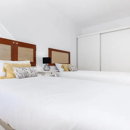 Villa Soco, Heated Pool Lajares