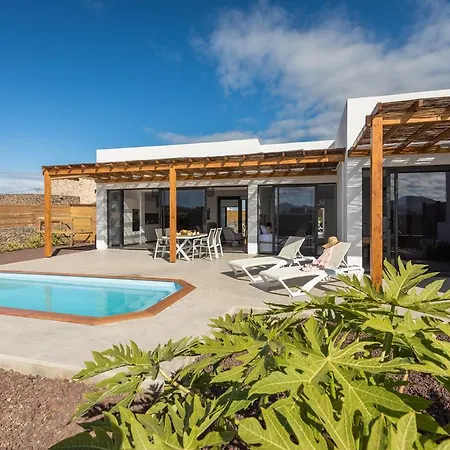 Villa Soco, Heated Pool